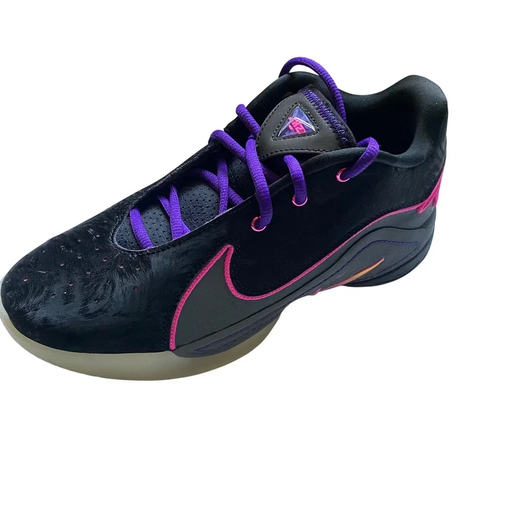 Nike LeBron 22 GS 'Blacklight' FV5636-001 Basketball size US  6Y / 7.5 W 6Y NWOB